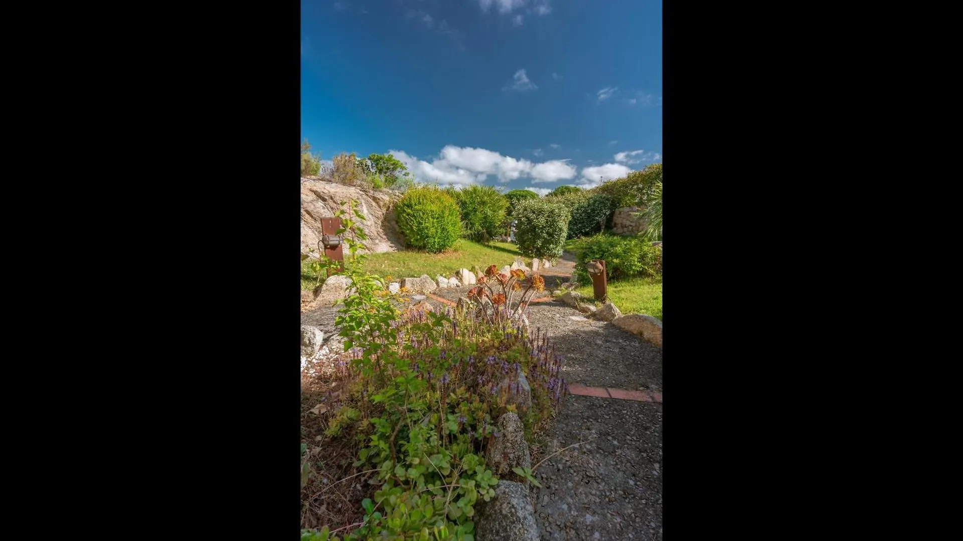 Apartment The Tranquil Palau Green Village 1 Bedroom Sleeps 4 Child Italy